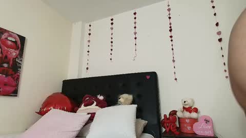 Isabella online show from February 2025 10:59:02 PM