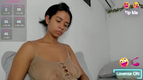 AMAIA online show from November 2025 07:13:01 PM