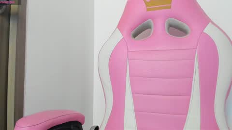 Snapshot of amaia_mendoza chatting on January 2025 07:37:01 PM Amaia Mendoza online show from January 2025 07:37:01 PM