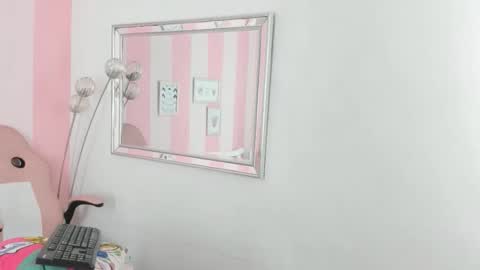 Snapshot of amaia_monroe chatting on February 2026 05:00:02 AM amaia_monroe online show from February 2026 05:00:02 AM