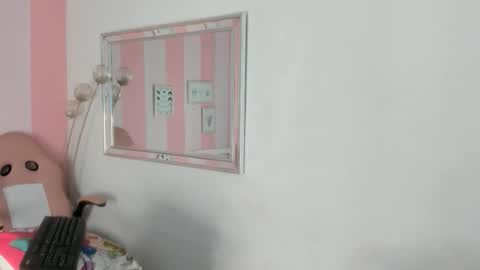 Snapshot of amaia_monroe chatting on February 2026 03:34:02 AM amaia_monroe online show from February 2026 03:34:02 AM