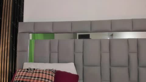 Amaia  online show from July 2026 07:05:02 PM