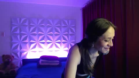 Snapshot of amalett chatting on March 2026 11:27:02 AM Amalett online show from March 2026 11:27:02 AM