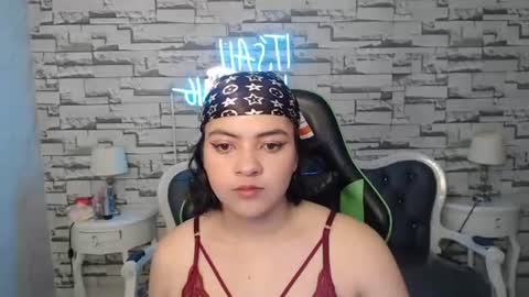 amalia_a online show from July 2026 01:03:01 PM