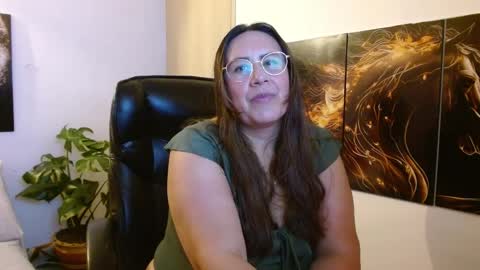 Snapshot of amalia_brunette chatting on May 2026 11:11:01 PM AMALIA online show from May 2026 11:11:01 PM