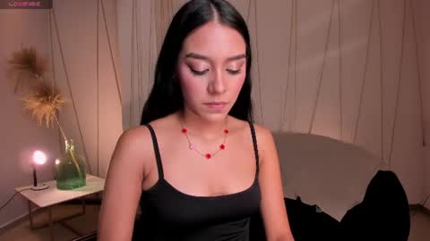 Amalia cruss online show from June 2026 08:18:01 PM