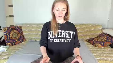 Amalia online show from July 2026 09:02:02 AM