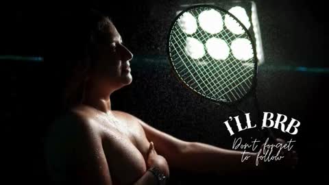 Snapshot of amalia_rosse_ chatting on December 2025 02:08:02 AM Amalia Im Back See you soon this January 7 at 10 pm Colombia time online show from December 2025 02:08:02 AM