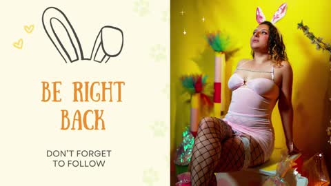 Snapshot of amalia_rosse_ chatting on April 2026 08:06:02 PM Amalia Im Back See you soon this January 7 at 10 pm Colombia time online show from April 2026 08:06:02 PM