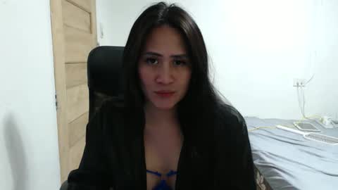 amaliafox11 online show from May 2026 10:01:01 AM