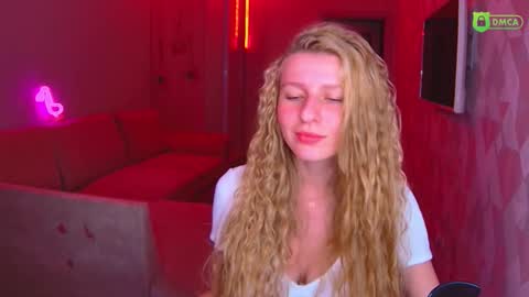 Amalia online show from November 2025 03:25:01 PM