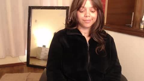 Snapshot of amand1_sweet chatting on February 2025 06:51:01 PM online show from February 2025 06:51:01 PM