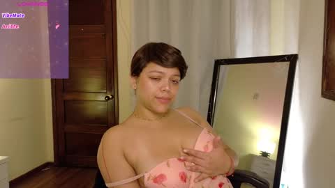 Snapshot of amand1_sweet chatting on March 2025 01:03:02 PM online show from March 2025 01:03:02 PM
