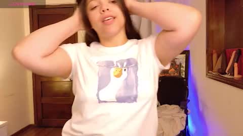 Snapshot of amand1_sweet chatting on December 2025 02:56:02 PM online show from December 2025 02:56:02 PM