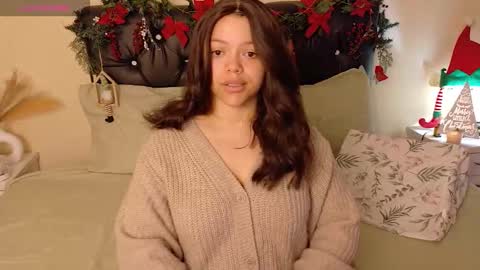 Snapshot of amand1_sweet chatting on December 2025 01:07:01 PM online show from December 2025 01:07:01 PM