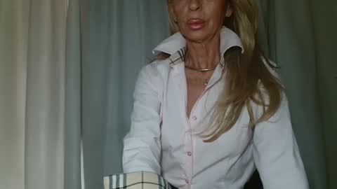 Angel or Demon online show from February 2025 11:09:02 AM