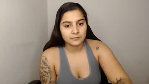 The queen of the biceps  online show from January 2025 06:59:01 PM