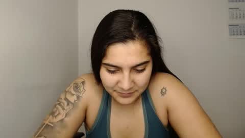 The queen of the biceps  online show from February 2025 11:58:01 PM