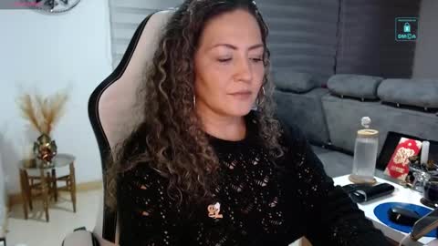 Snapshot of amanda_bella1 chatting on February 2026 01:39:02 AM Amanda online show from February 2026 01:39:02 AM