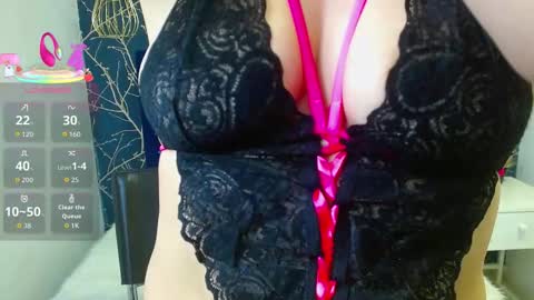 Amanda online show from January 2026 12:43:01 PM