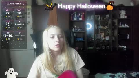 Snapshot of amanda_sherr chatting on October 2025 04:08:02 PM Amanda online show from October 2025 04:08:02 PM