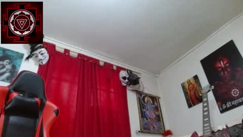 Amanda Valeska online show from May 2026 05:07:01 PM