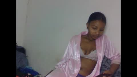 amandaaa25 online show from September 2025 09:45:02 AM