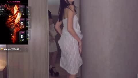 Snapshot of amandaair chatting on November 2025 09:28:01 PM AmandaAir online show from November 2025 09:28:01 PM