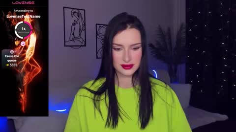 Snapshot of amandaair chatting on November 2025 06:34:01 PM AmandaAir online show from November 2025 06:34:01 PM