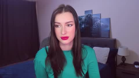 Snapshot of amandaair chatting on December 2025 12:32:01 PM AmandaAir online show from December 2025 12:32:01 PM