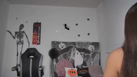 Amanda online show from October 2025 01:39:03 AM