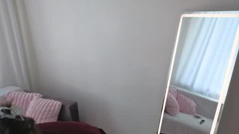 Zoe online show from July 2026 08:16:01 AM
