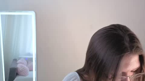 Zoe online show from July 2026 08:39:01 AM