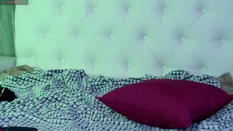 Snapshot of amandafarrell chatting on February 2025 12:16:01 PM Amanda Farrell online show from February 2025 12:16:01 PM