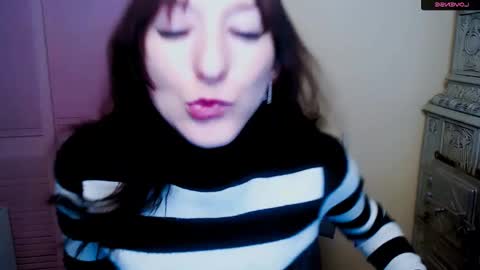 Amanda online show from January 2025 08:29:01 AM