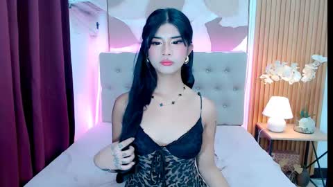AMANDA online show from May 2026 04:07:02 AM