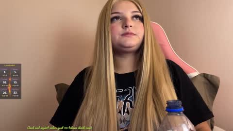 Amandha online show from January 2025 08:33:02 PM