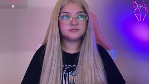 Amandha online show from February 2025 06:04:02 PM