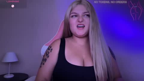 Amandha online show from March 2025 08:27:02 PM