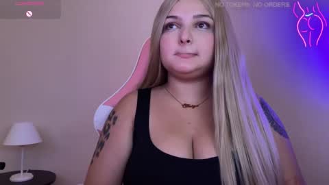 Amandha online show from March 2025 08:16:02 PM