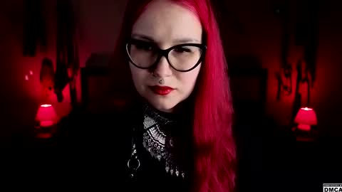 Goddess Amanita online show from November 2025 12:33:01 PM