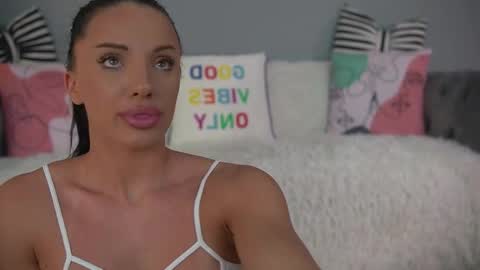 Snapshot of amanndaskye chatting on November 2025 11:41:01 PM AmanndaSkye online show from November 2025 11:41:01 PM