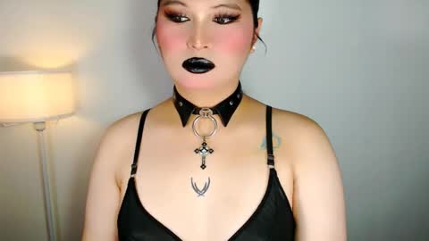 Amara online show from April 2026 07:00:01 AM