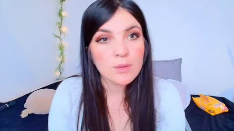 Snapshot of amara_vega chatting on May 2026 05:18:02 PM Amara Vega online show from May 2026 05:18:02 PM