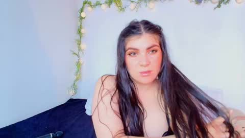 Snapshot of amara_vega chatting on May 2026 03:53:01 PM Amara Vega online show from May 2026 03:53:01 PM