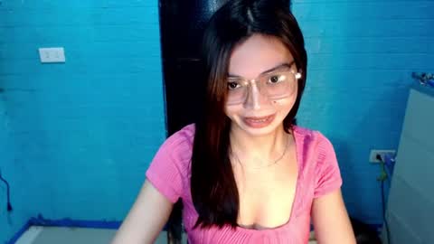 BELLA online show from June 2026 09:46:01 PM