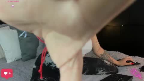 Snapshot of amarae chatting on January 2026 12:59:01 AM Amara online show from January 2026 12:59:01 AM