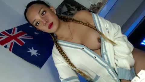 MARIA online show from June 2026 04:05:01 PM
