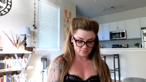 Amara Jezebel online show from September 2025 12:13:02 AM