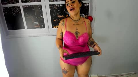 amarantha_hans online show from February 2025 10:33:01 PM